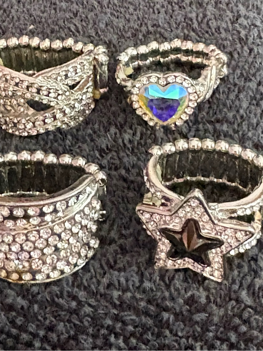 Paparazzi Costume Rings Mixed lot. Flexible stretch bands. Fits finger szs 6-10. - Picture 2 of 5